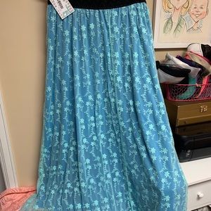 LuLaRoe Lucy Skirt